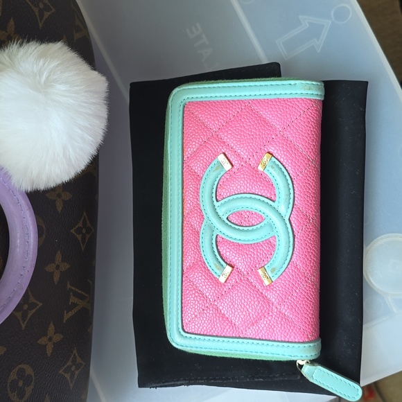 this listing is created for live show! - Picture 2 of 8